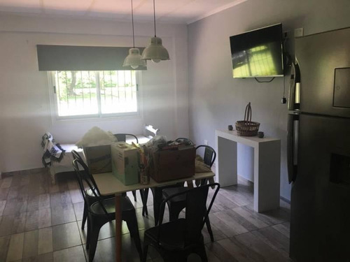 Imagen 7 de 16 de Reed Vende Excelente Quinta Reciclada A Nuevo.