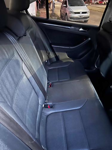 Imagen 5 de 12 de Volkswagen Vento 2012 2.5 Luxury 170cv Tiptronic