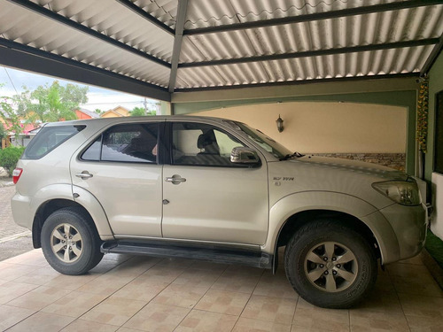 Toyota Fortuner 2012