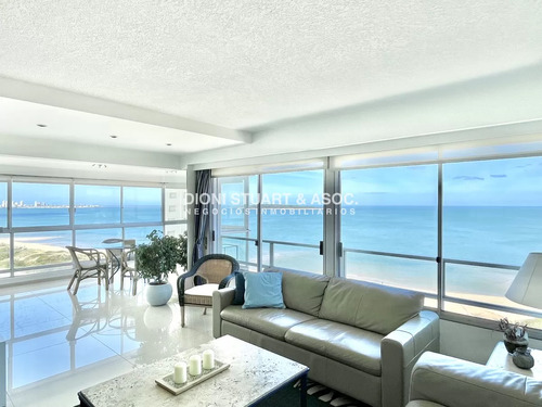 Apartamento En Alquiler - Playa Mansa - Punta Del Este - 3 Dormitorios - Complejo Lincoln Center - Temporada 2025