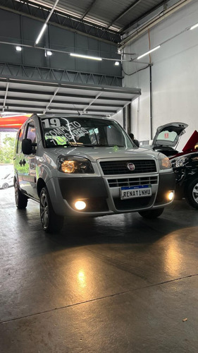 Fiat Doblo 1.8 16v Essence 7l Flex 5p