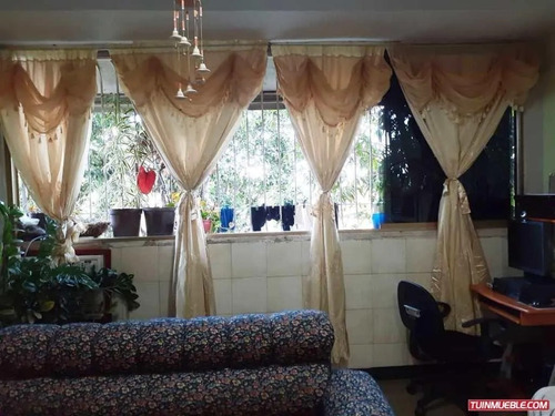 Imagen 9 de 12 de Se Vende Apartamento En Menca Celular 0414-0214345