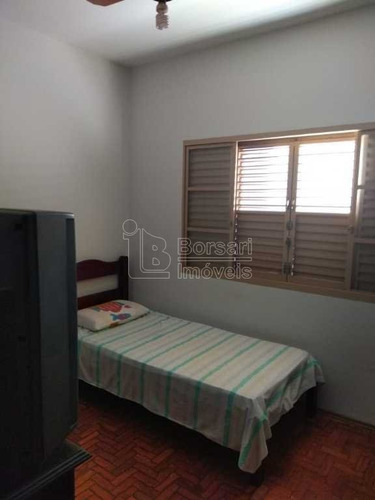 Imagem 3 de 6 de Venda De Casas / Padrão Na Cidade De Araraquara 9903