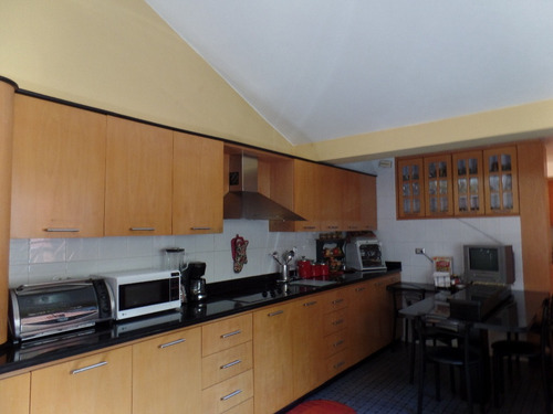 Imagen 4 de 11 de Ph En Venta - Urb. El Peñon