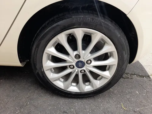 Ford Fiesta 1.6 Hatchback Titanium