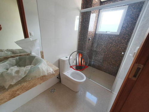 Belíssima Cobertura Na Vila Caiçara A 100 Metros Da Praia. - Co0017