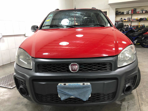 Imagen 3 de 15 de Fiat Strada 1.4 Working Cd 2015