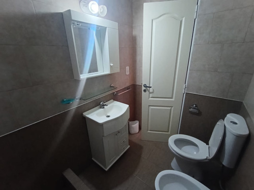 Venta De Departamento-calle Newbery 800-mar De Ajo