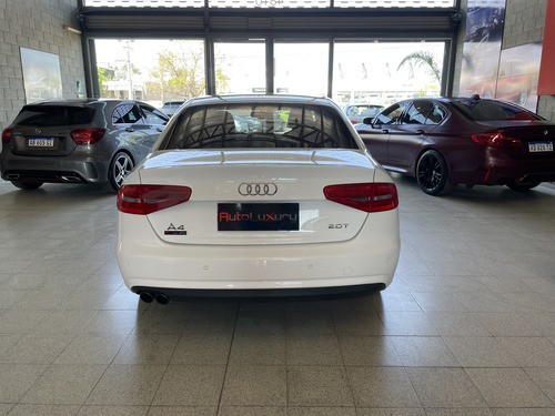 Audi A4 2.0 Ambition Tfsi Stronic Quattro