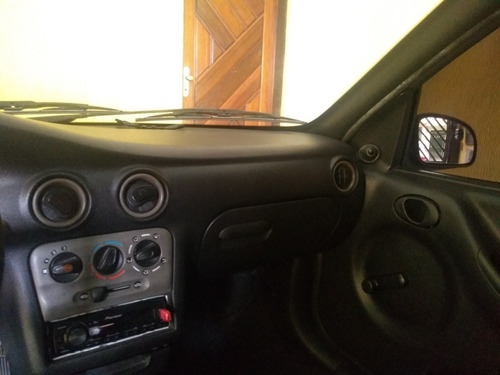 Chevrolet Celta 1.0 3p 2001