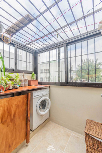 Venta De Casas De Altos En Malvin A Metros Del Mar, Cochera