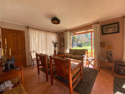 Dos Casas En Linda Quinta, Paradero 20, Olmué