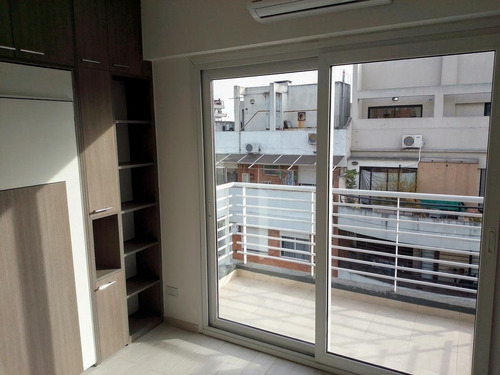 Imagen 12 de 22 de Departamento - Flores