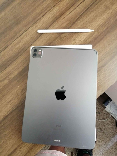 Imagen 2 de 2 de Apple iPad Pro 11 Wi-fi 128gb M1 3ºg + Apple Pencil 2ºg