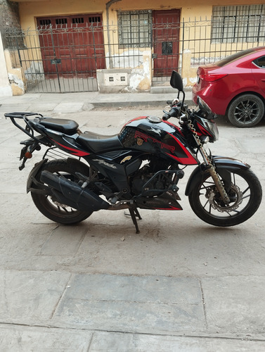 Color Negro Con Sleyder Doble Tope Y Parrilla