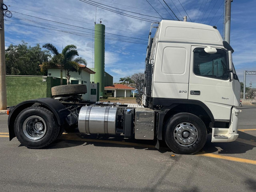 Volvo Fm 370 Teto Alto 4x2 Toco