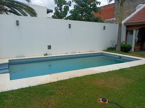 Imagen 15 de 16 de Casa En Venta En Ramos Mejía Sur