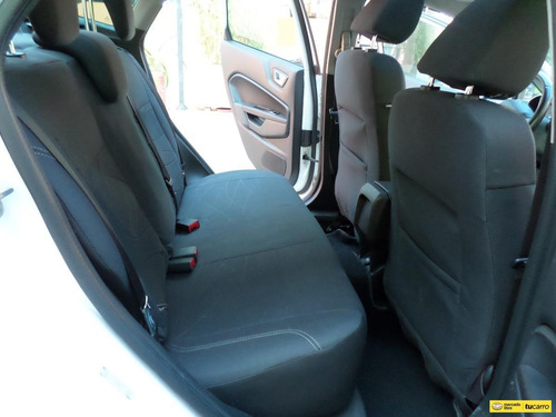 Imagen 24 de 25 de Ford Fiesta 2014