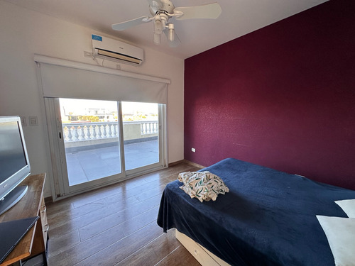 Casa En Venta, San Sebastian, Apta Credito, Area 10