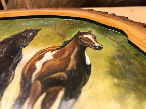 Caballos Pintados Sobre Troncos Al Óleo Herradura B4u