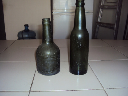 Botellas Antiguas De La Cervecerias Unidas Zulia Y Maracaibo