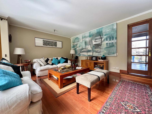 Impecable Venta Los Castaños A Pasos Colegió Newland