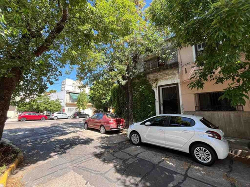 Abuelito Dime Tu - Tipo Casita Todo En Bajos Con Patio