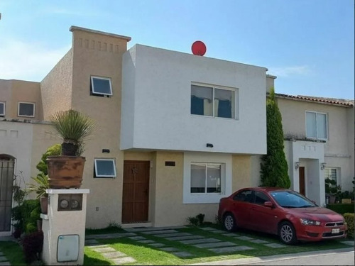 Imagen 1 de 10 de Hermosa Casa En Condominio En Villas Del Castaño 1123
