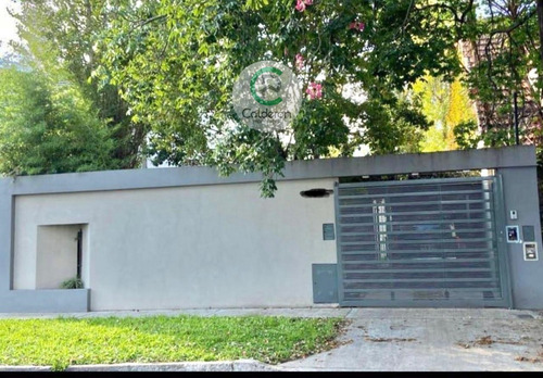 Casa En Venta Castelar Norte