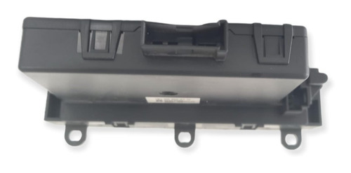 Botón Alarma Arrastre Mercedes B200 05-12 #1698208410 (Usado)