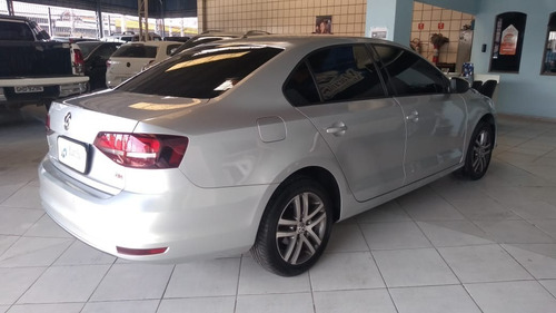 Imagem 6 de 9 de Volkswagen Jetta 1.4 16v Tsi Comfortline Gasolina4p Tip 2016
