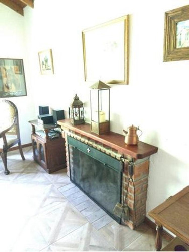 Imagen 20 de 30 de La Celia. Lote 1600m2. 4amb. Quincho/ Pileta/ Jardín