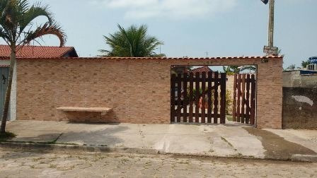 Imagem 2 de 14 de Casa Em Itanhaém Com Piscina, 500 Metros Do Mar, 6 Vagas.