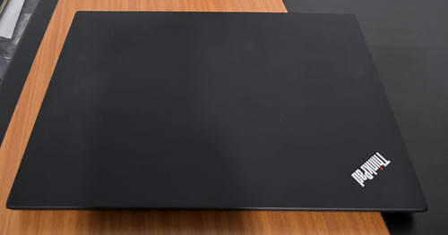 Notebook Lenovo Thinkpad T490 I5 8gb Nvme 256gb Windows 11 (Recondicionado)