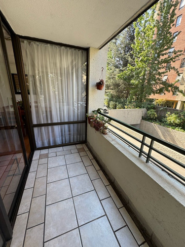 Espectacular Depto. Las Condes. 2 Dorm Y 2b, Con Est + Bod