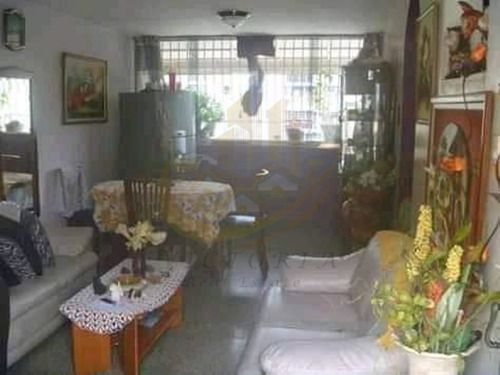 Imagen 2 de 7 de Venta De Apartamento En Menca Guarenas