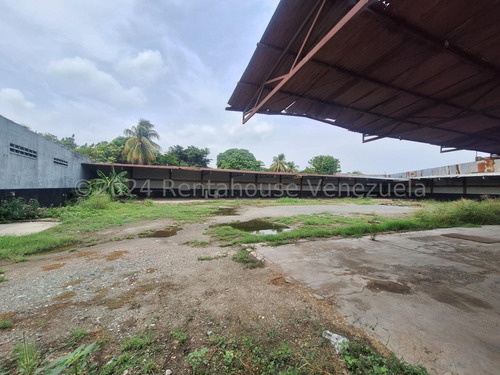Terreno Con Galpon En Venta Excelente Ubicacion Palo Negro Av Los Aviadores Paredes Perimetrales Baños Oficina 1780 Metros Cuadrados Estef 24-25288