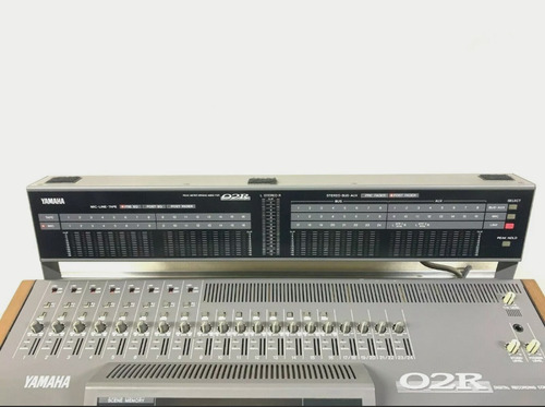 Yamaha 02r Version 2 Consola Mixer Digital