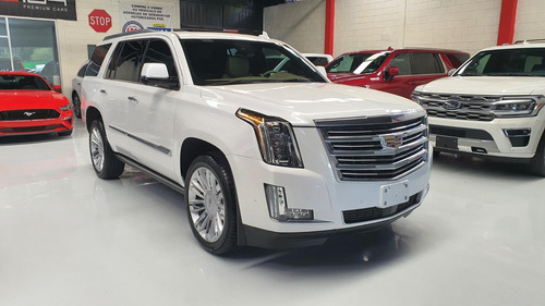 Cadillac Escalade ESV 6.2 Platinum At