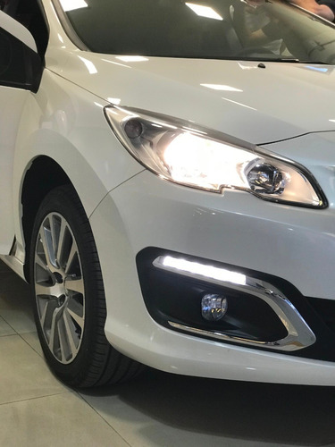 Peugeot 408 1.6 Feline Hdi 115cv