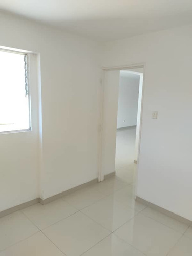 Imagen 6 de 8 de Apartemento En Venta