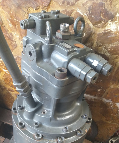 Motor Hidráulico De Giro Excavadoras O Jumbos Volvo Case Cat