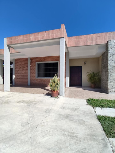 Casa En Venta Ubicada En El Pueblo De San Diego . Vende Lino Juvinao