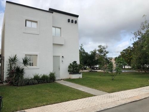 Casa En Renta En Residencial Mallorca