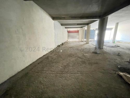 Raiza Suárez Vende Excelente Local Comercial Ubicado En Nueva Segovia 2 4 2 4 3 1 3 Cuenta Con 321 Mts2 En Total De Terreno, Placa De Concreto, 1 Baño