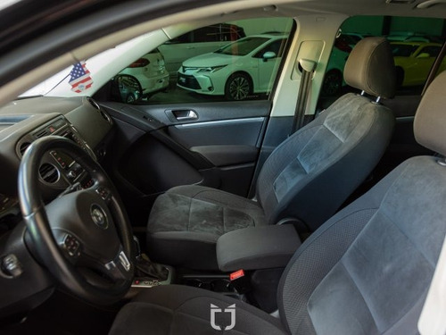 Imagem 8 de 13 de Tiguan 2.0 Tsi 16v Turbo Gasolina 4p Tiptronic