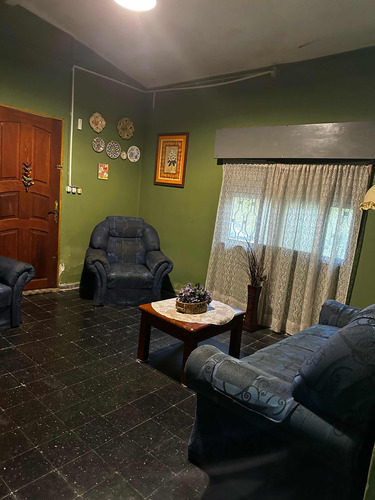 Casa 3 Dormitorios 2 Baños Barbacoa Y Apartamento Al Fondo
