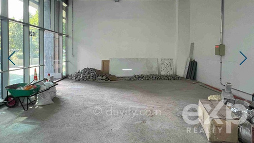 Local Comercial Av. Las Condes - Vitacura