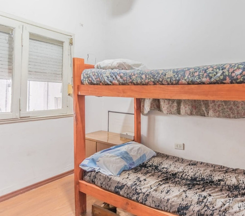 Venta Casa 3 Amb Con Patio - Bernal Este