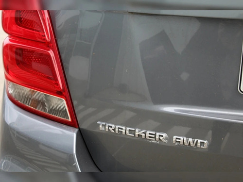 Chevrolet Tracker AWD 1.8 AT